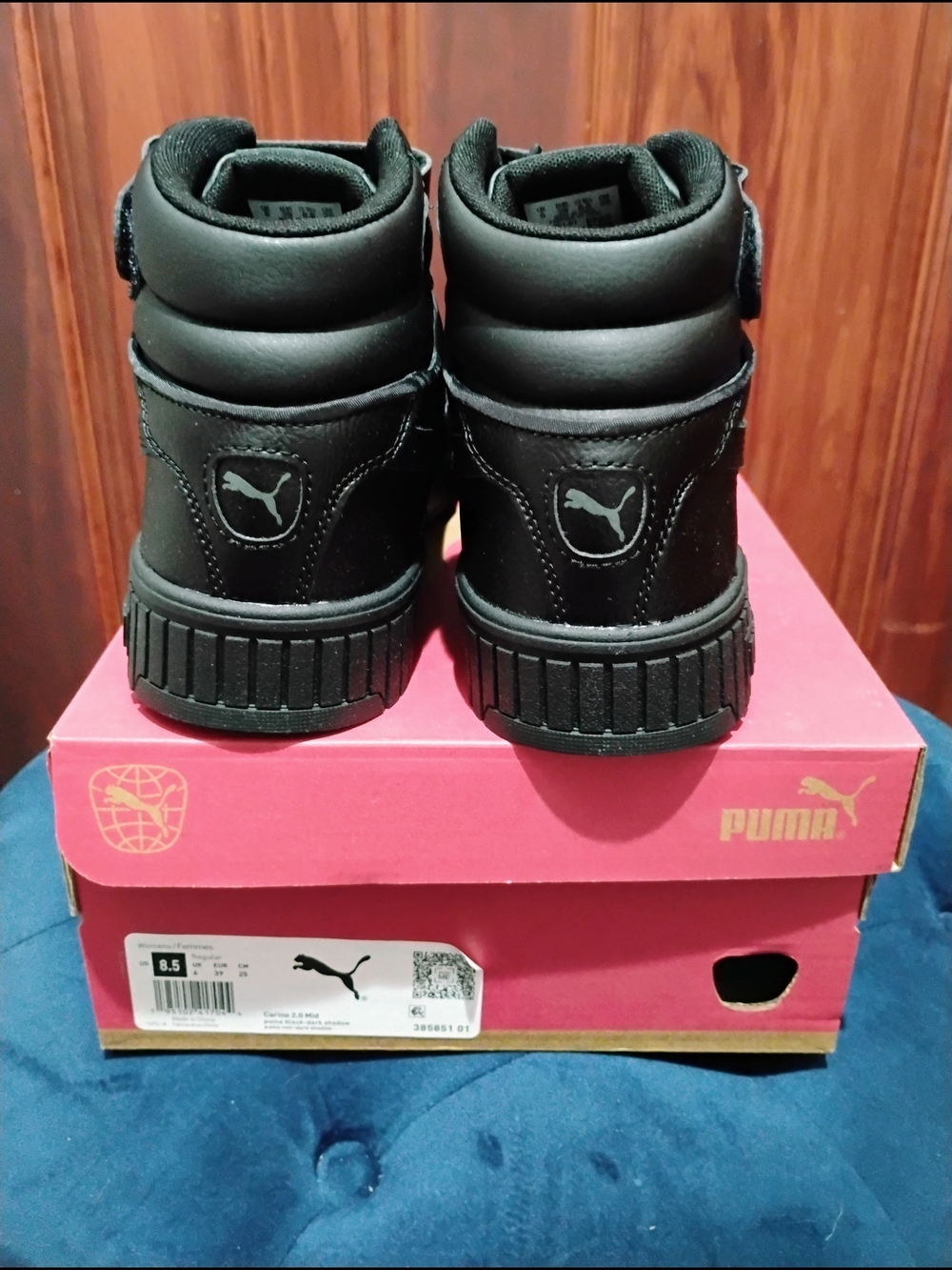 New In Box Never Worn- Puma Carina 2.0 Mid Black - Picture 3 of 5